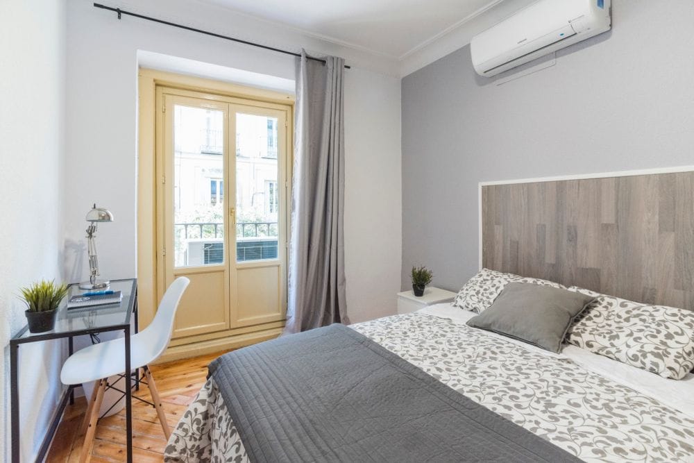Magnificent room in Chueca