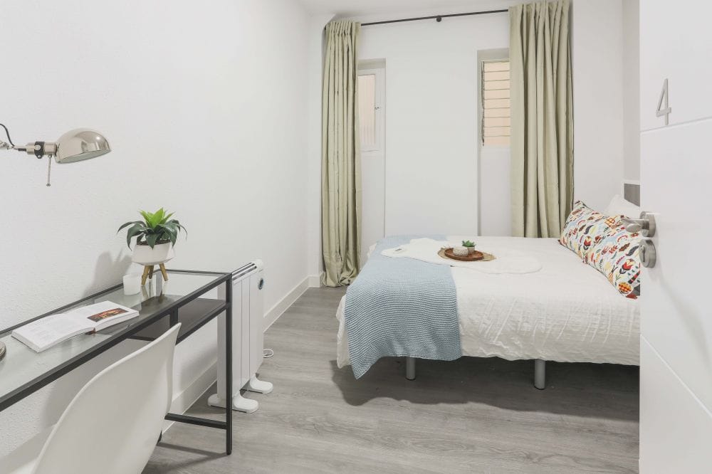 Cozy room in Galileo Street