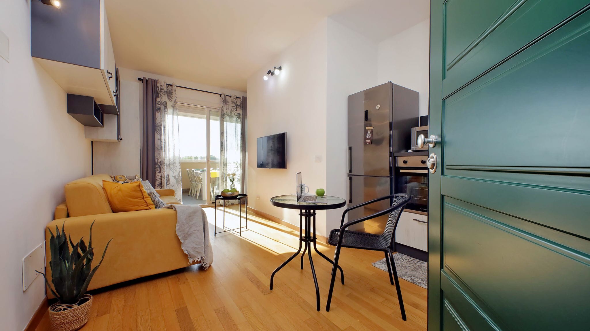 Marta's flat by Domus&Dimore