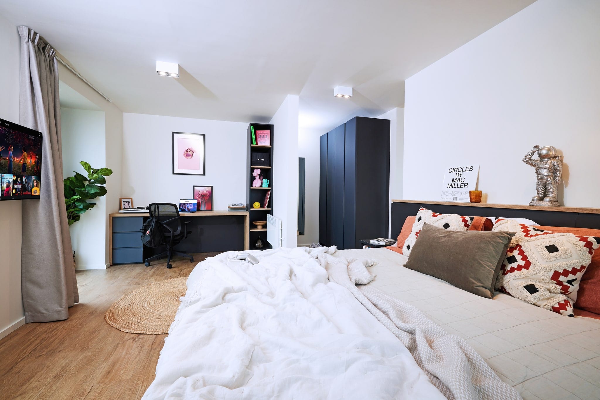 CT-C118 — Deluxe (2026 / 27)