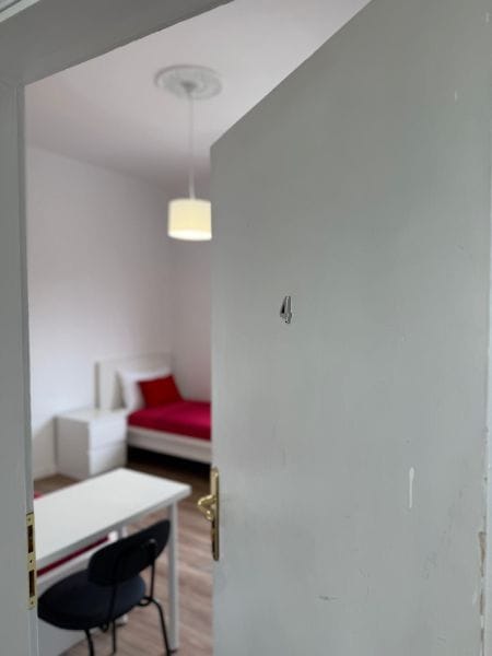 Shared room un Piazza San jacopino