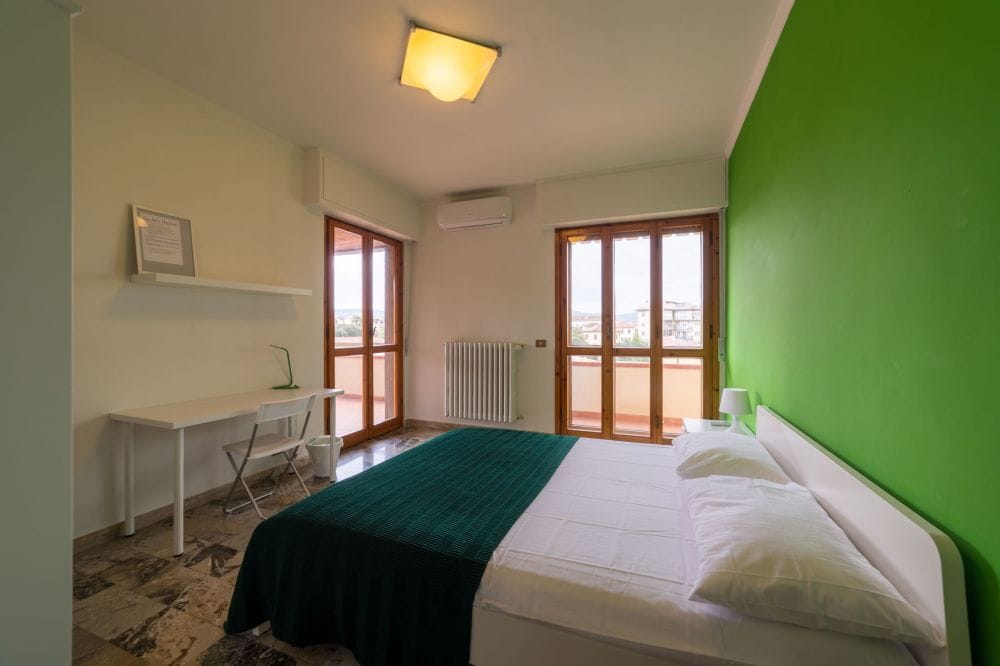 Large room in Piazza Augusto Conti