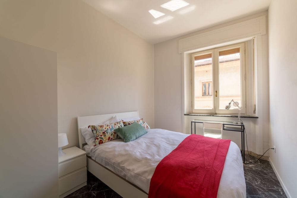 Charming room in Viale Dei Mille