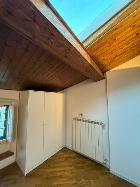 Spacious Private room in Via Pisana