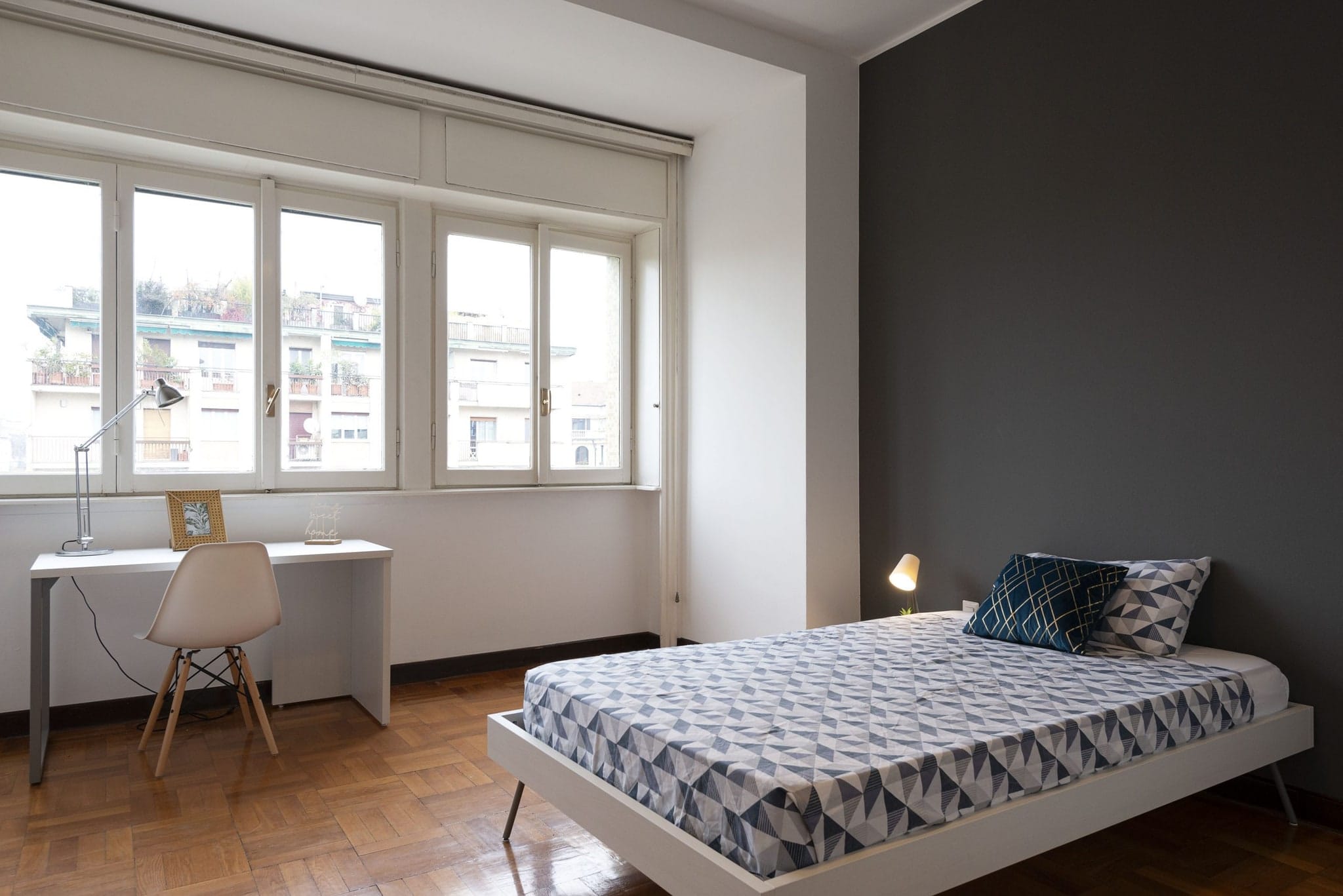 Viale Beatrice d'Este 30 – Room 4