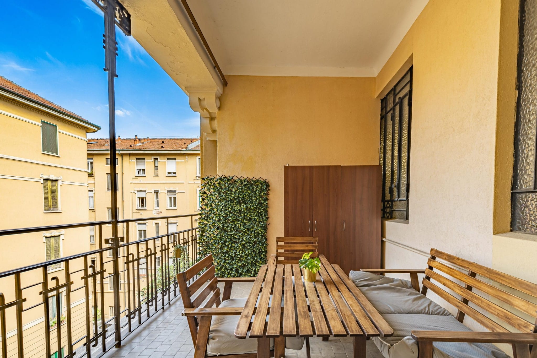 Corso Buenos Aires 45 1BR – P3 – Apartment with Terrace