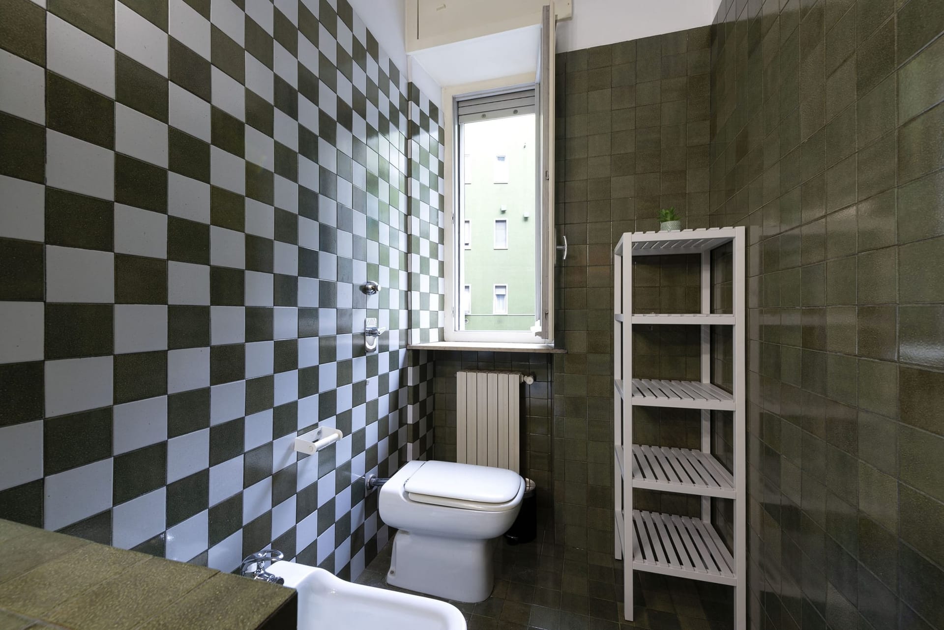 Via Andrea Costa 1 – Room 1
