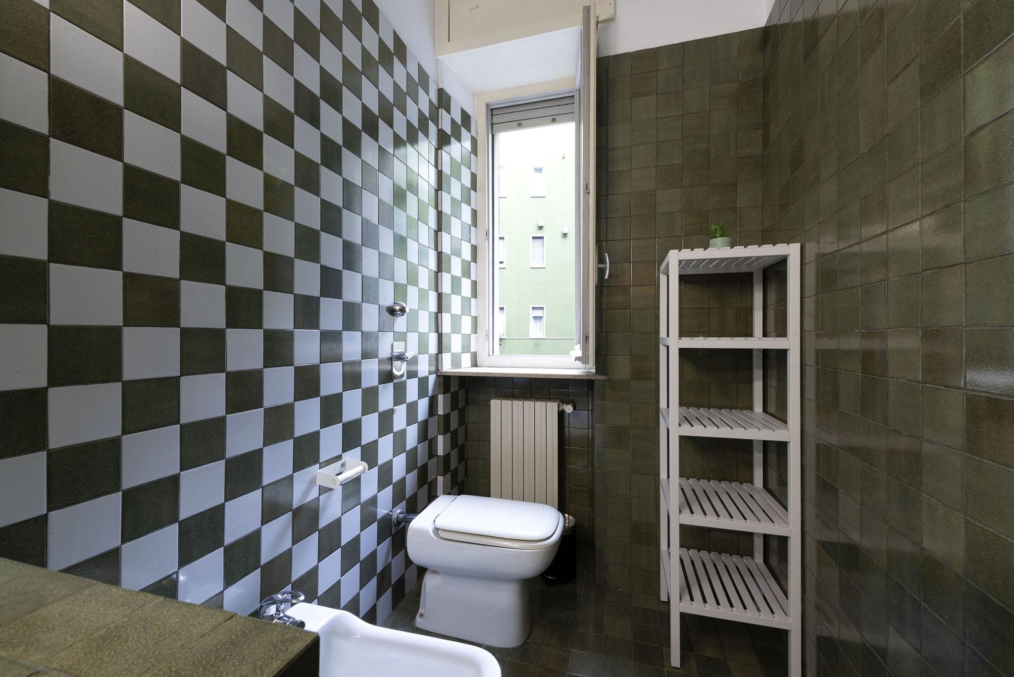 Via Andrea Costa 1 – Room 1