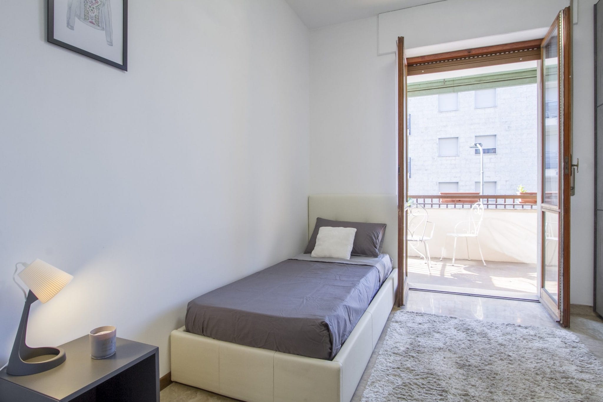 Via Savona 110 – Room 2