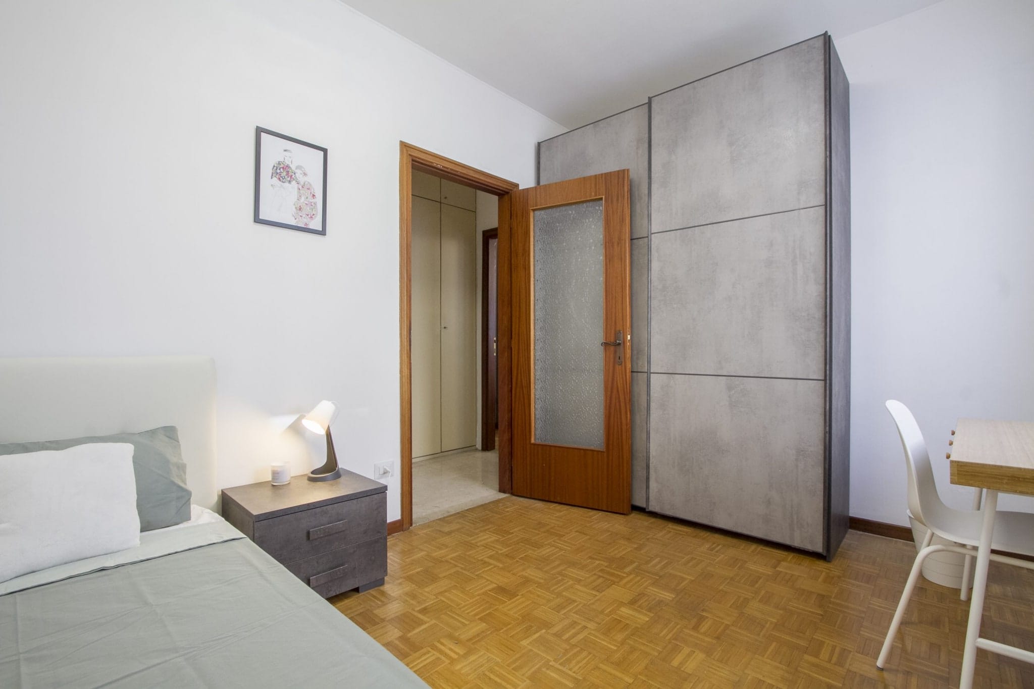 Via Savona 110 – Room 4