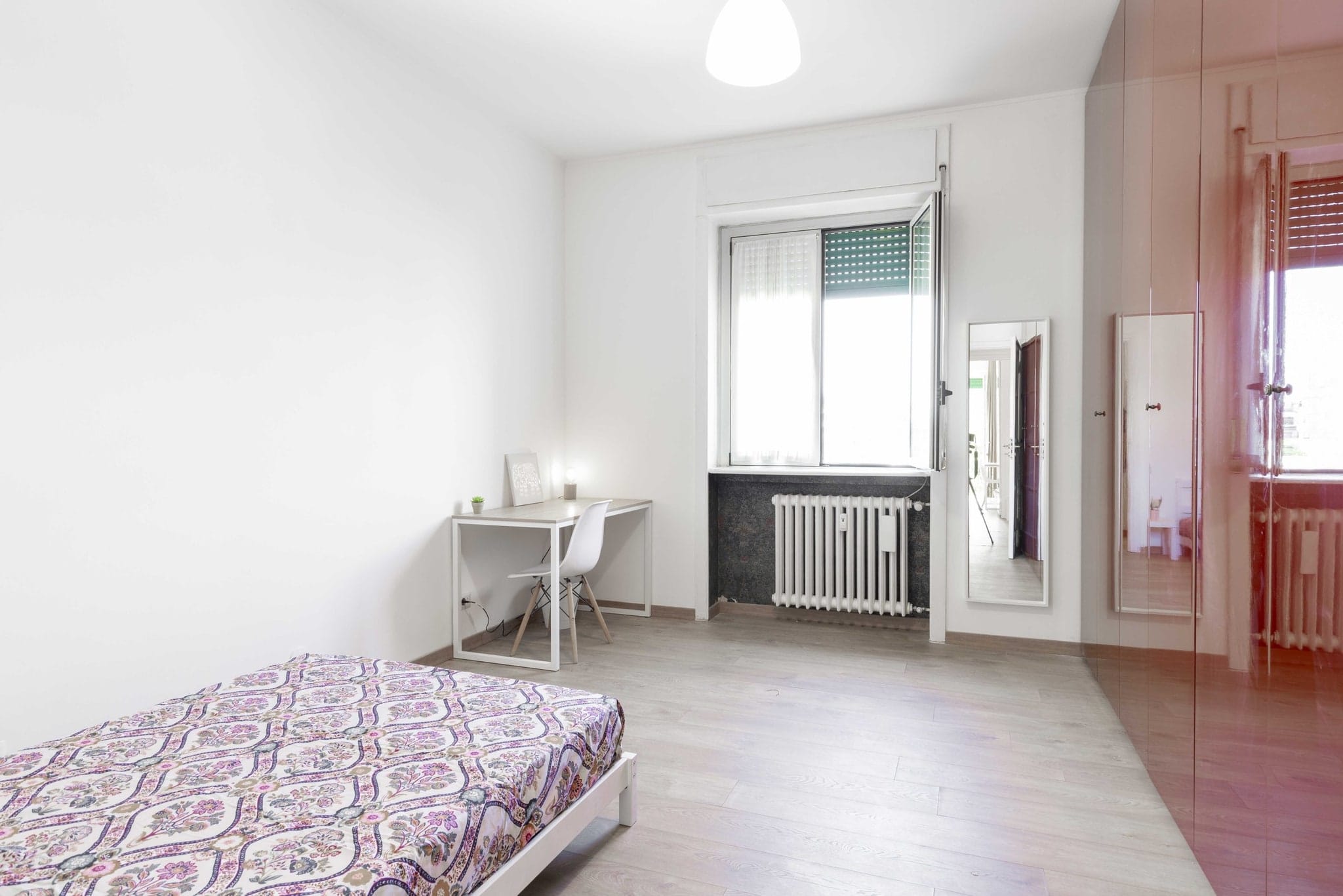 Via Teodosio 67 – Room 3